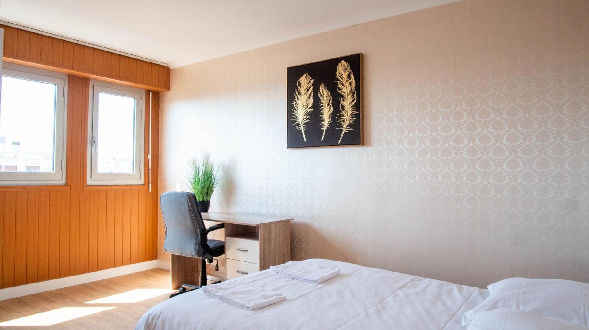 Le Provencal - Vue Paronomique Sur Poitiers Apartman Kültér fotó