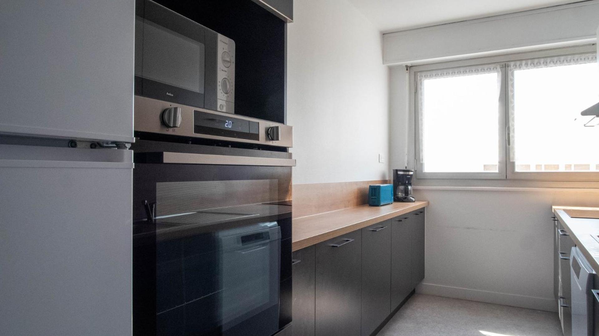 Le Provencal - Vue Paronomique Sur Poitiers Apartman Kültér fotó